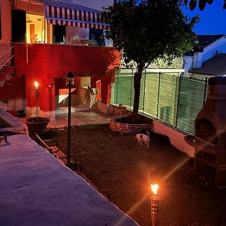 Villa Red House Tivegna Exterior foto