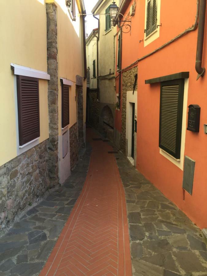 Villa Red House Tivegna Exterior foto